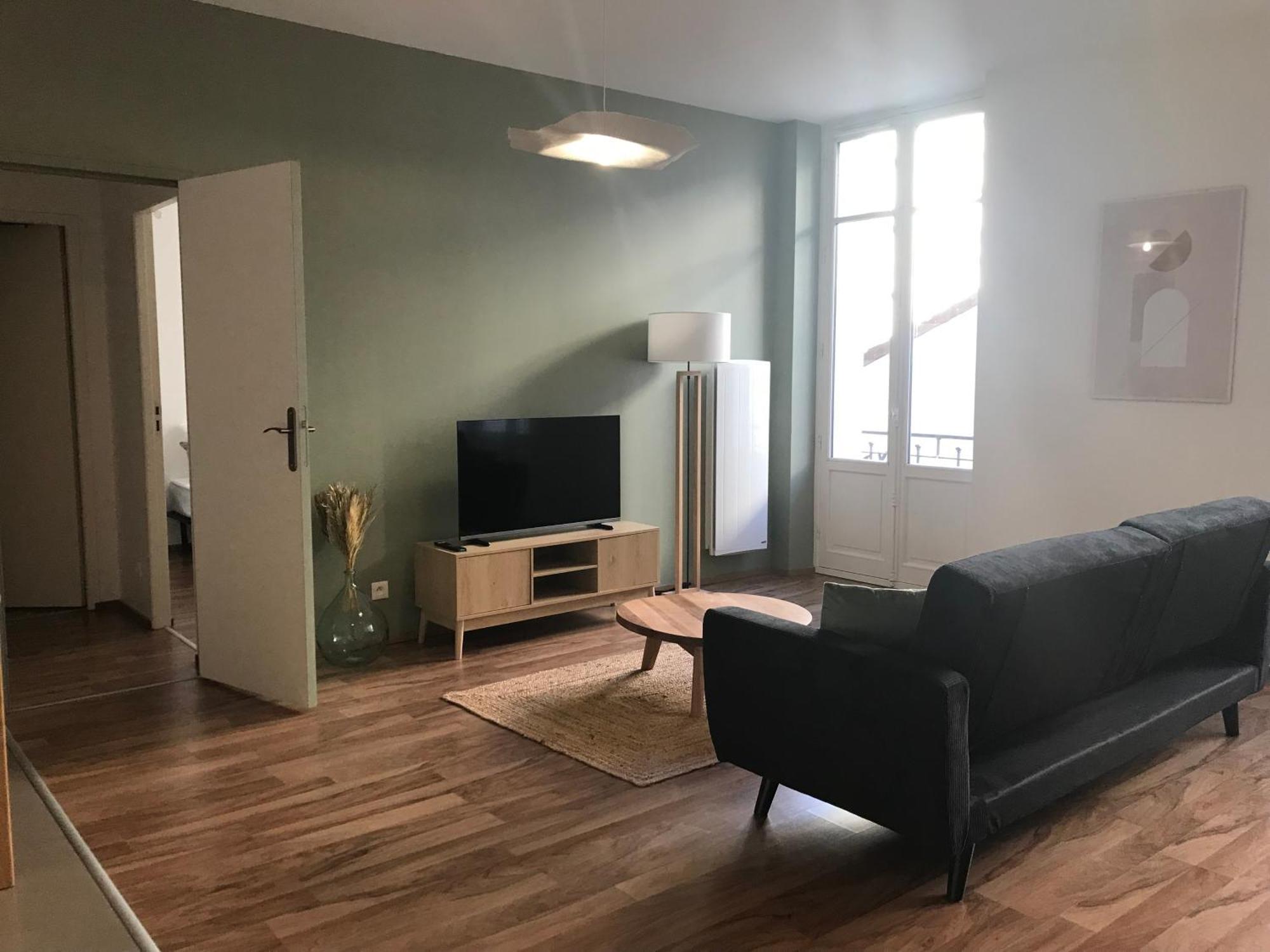 Le Clemenceau - Hyper Centre - Calme - Proche Thermes Apartamento Vichy Exterior foto